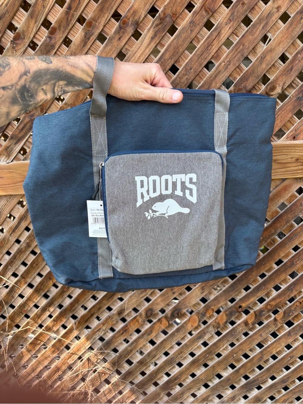 Roots Navy and Gray Canvas Tote Bag packable new with tags